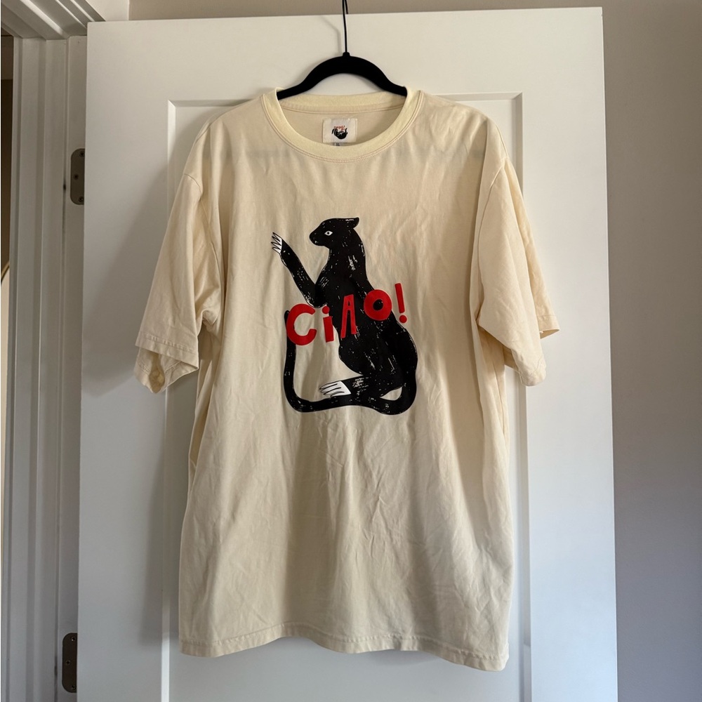 Women’s Graphic Tee